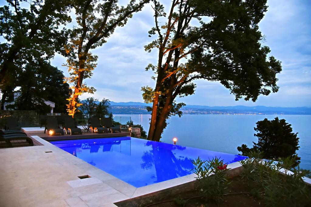 Villa Ariston Opatija Exteriör bild